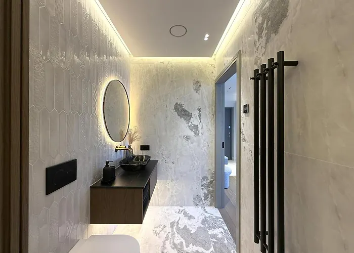 Apartment Near Hospital Clinics