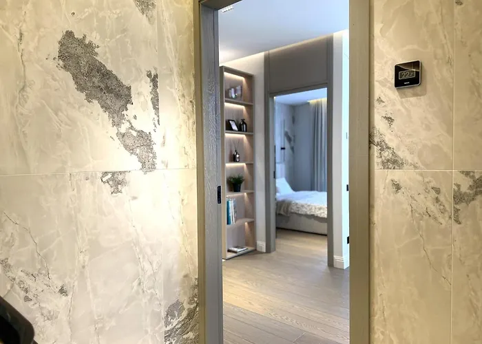 Apartment Near Hospital Clinics